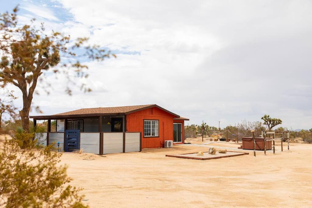 Cryptic Cabin-Tranquil Bohemian Getaway W/Hot Tub Villa Yucca Valley Luaran gambar